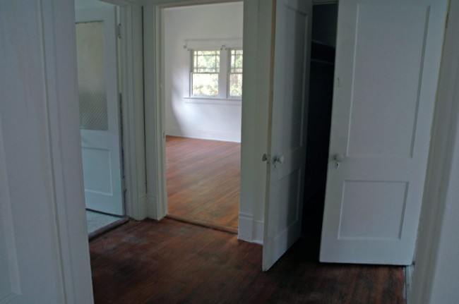 Bathroom, back bedroom, closet and kitchen doors.