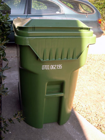 Herbie curbie trash can Herbie curbie trash can