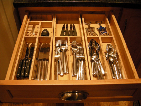 Cutlery organization