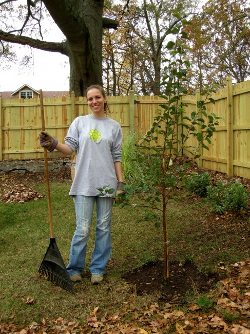 Steffi with the Apple Tree