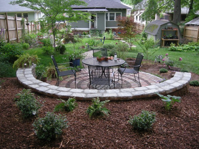 Patio Flower Bed Mulch